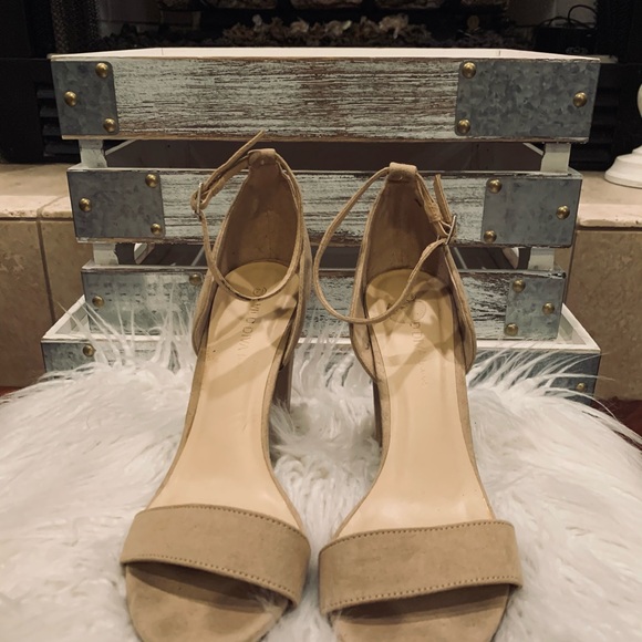 Heels Bundle - Picture 4 of 13